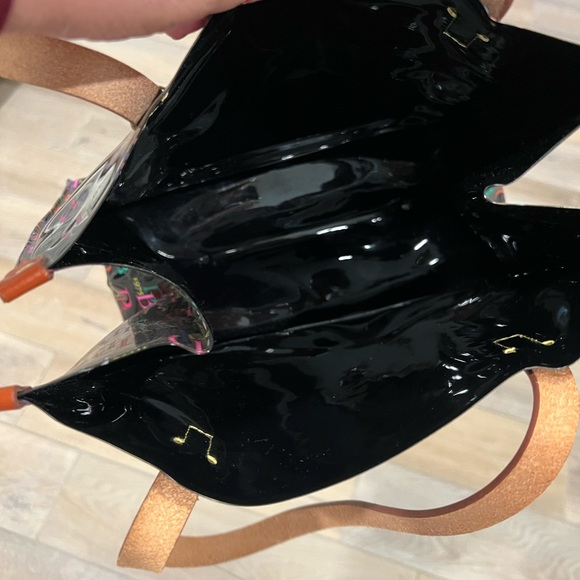 Dooney & Bourke set - Picture 16 of 16